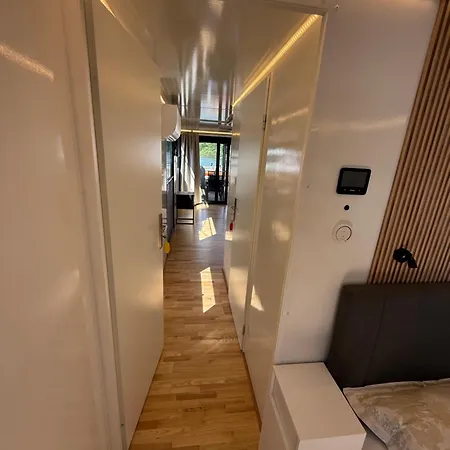Hausboot Mit Sauna - Traumzeitboot Heidi - Exklusiver Festlieger In Perfekter Lage Am Scharmuetzelsee Ботель Бад-Заров
