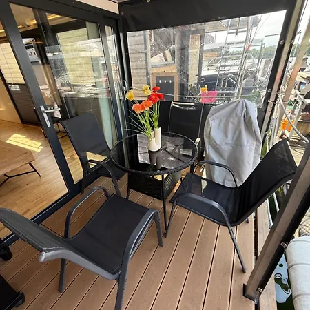 Hausboot Mit Sauna - Traumzeitboot Heidi - Exklusiver Festlieger In Perfekter Lage Am Scharmuetzelsee