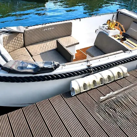 Hausboot Mit Sauna - Traumzeitboot Heidi - Exklusiver Festlieger In Perfekter Lage Am Scharmuetzelsee Ботель *