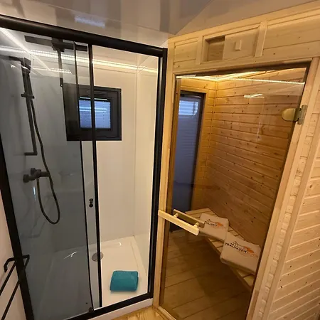 Hausboot Mit Sauna - Traumzeitboot Heidi - Exklusiver Festlieger In Perfekter Lage Am Scharmuetzelsee Ботель Бад-Заров
