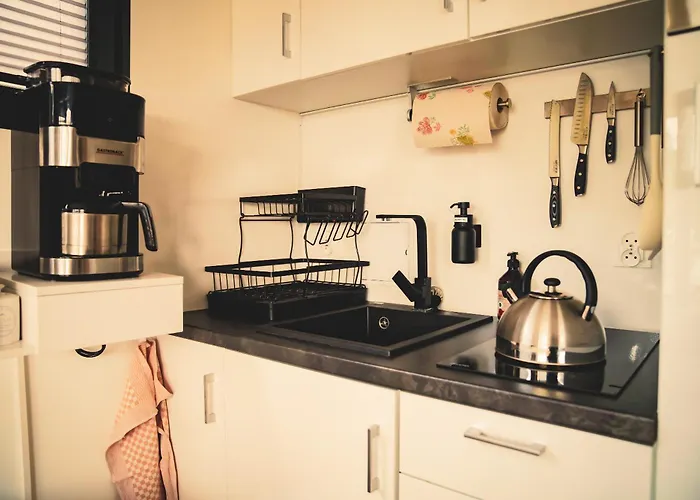 Úszó hotel Traumzeitboot Heidi - Exklusiver Festlieger In Perfekter Lage Am Scharmuetzelsee *