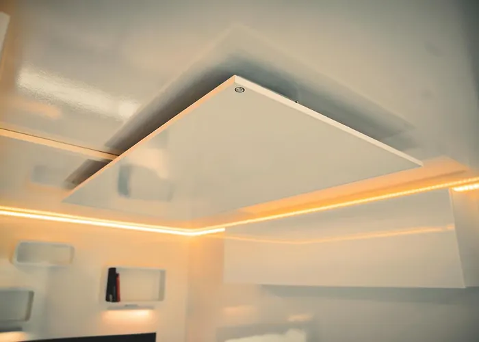 Traumzeitboot Heidi - Exklusiver Festlieger In Perfekter Lage Am Scharmuetzelsee *